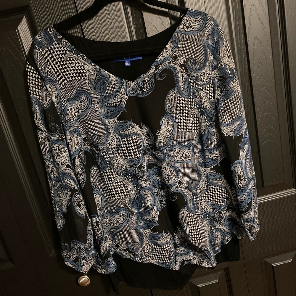 Apt 9 shirt